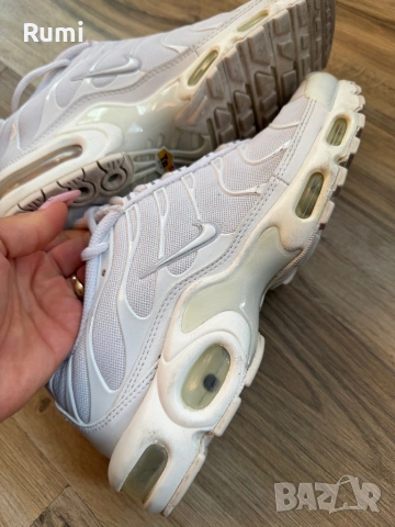 Оригинални маратонки Nike Air Max Plus! 40 н, снимка 6 - Маратонки - 54656950