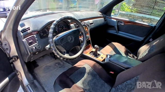 Мерцедес , снимка 5 - Автомобили и джипове - 54855590
