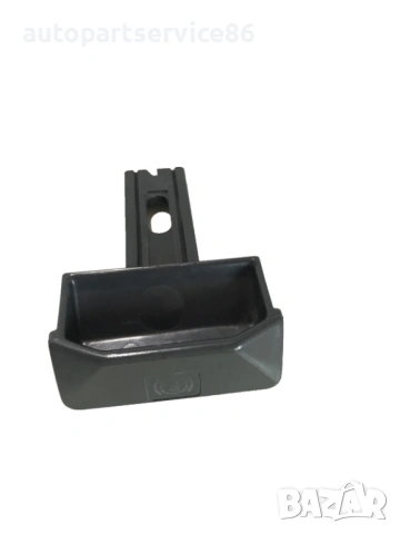 Дръжка за отваряне на преден капак 2.2 CDI за Mercedes W638 Vito (1999-2002) 6388870076