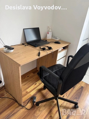 Стол с бюро