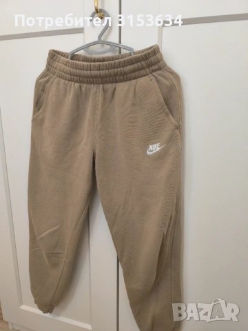 Детски екип/анцуг NIKE, снимка 2 - Детски комплекти - 54721891
