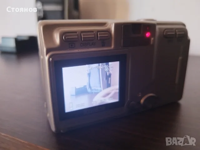 Камера Konica Digital Revio KD-310Z Japan , снимка 10 - Фотоапарати - 55683153