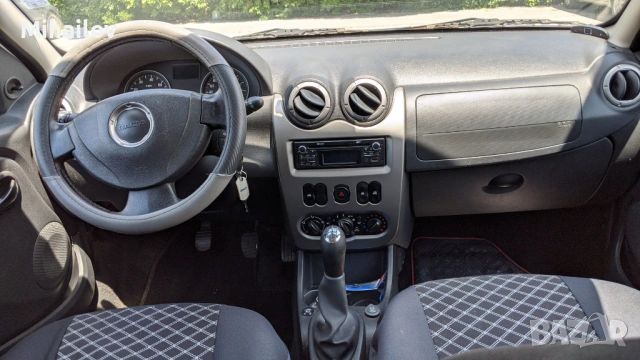 Dacia Sandero STEPWAY фабрична газ, снимка 9 - Автомобили и джипове - 54819984