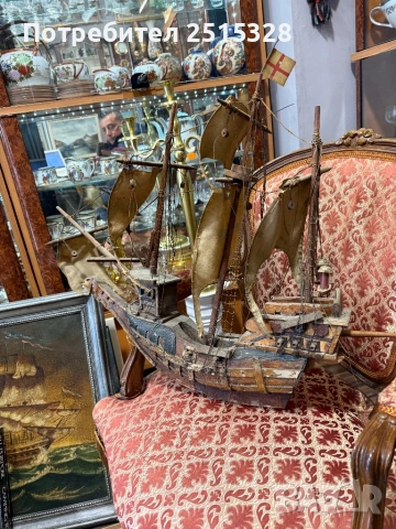 голям стар макет на кораб