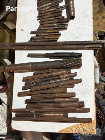 Метчици,въртоци за флашки и Стругарски инструменти, снимка 3 - Други инструменти - 54261047