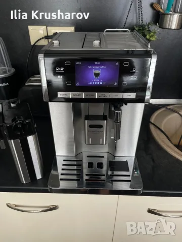Кафемашина Delonghi Primadonna Exclusive ESAM 6900, снимка 2 - Кафемашини - 55394443