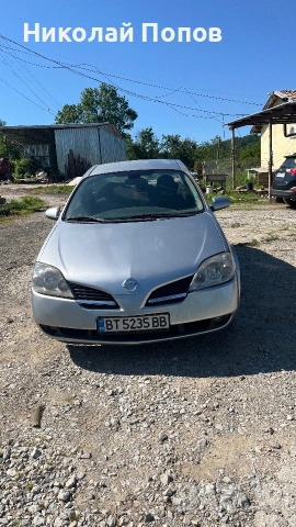Автомобил