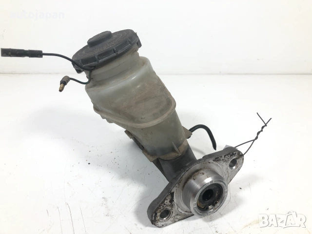 Спирачна помпа с казанче Honda Accord 6 2002, снимка 2 - Части - 55145599
