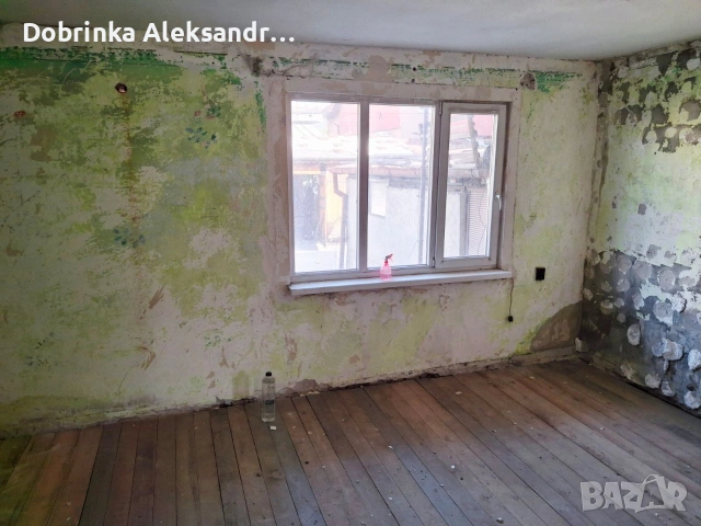 Къща в кв. Гагарин до магазин Лидл, снимка 3 - Къщи - 54983780