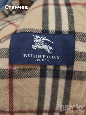 Оригинална луксозна дамска жилетка/яке Burberry London – Меланж с House Check подплата, снимка 3 - Жилетки - 54963539
