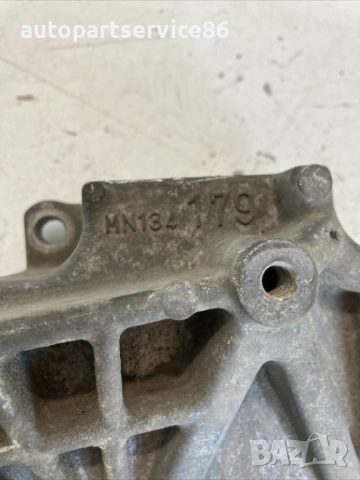 Конзола-държач за Mitsubishi Grandis 2.4 / 4G69 (2004) MN134179 , снимка 2 - Части - 54752418