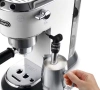 Кафемашина с ръкохватка DeLonghi Dedica EC685.W Бяла, снимка 2