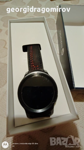 Смарт часовник Motorola Moto Watch 100, снимка 4 - Смарт гривни - 54784693