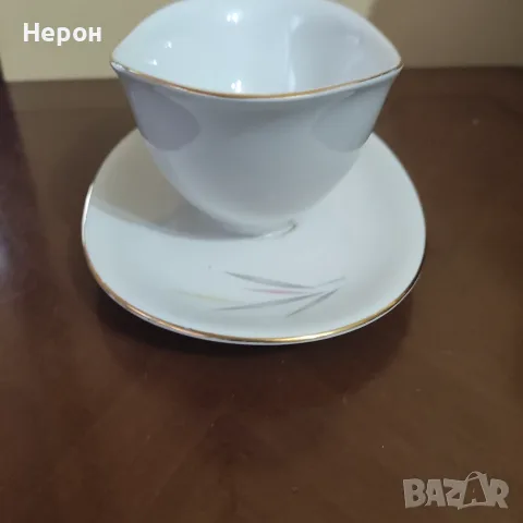 Порцеланова сосиера, снимка 4 - Сервизи - 55469765