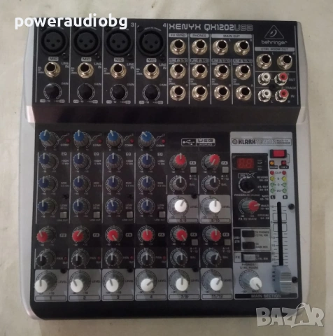 Смесителен пулт  с ефект Behringer XENYX QX1202USB
