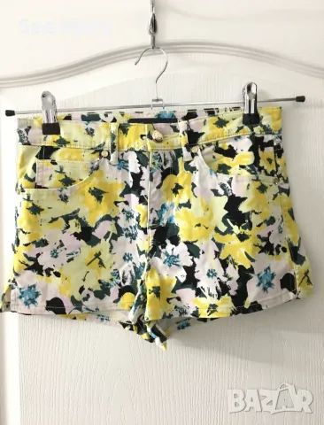 Juicy Couture флорални къси панталонки XS/S, снимка 11 - Къси панталони и бермуди - 55420316