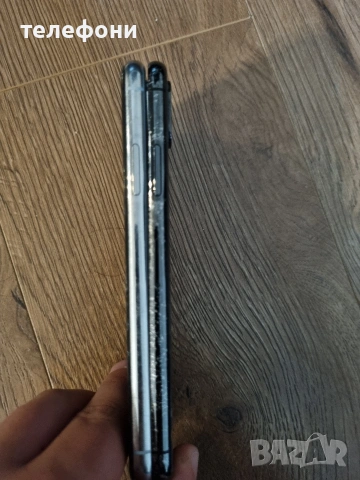два броя iphone xs и калъф