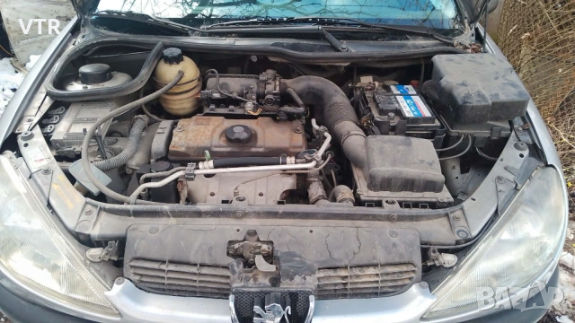 На части Пежо Peugeot 206 1.1 и 1.4, снимка 8 - Автомобили и джипове - 54261526