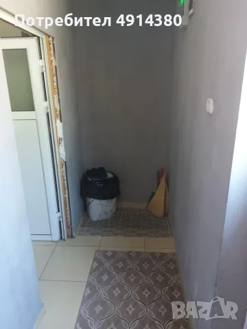 Продава се 3 етажна къща в центъра на Ракитово, снимка 11 - Къщи - 55609953