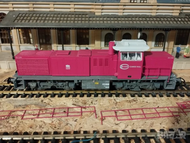 Дизелов локомотив Piko MaK HO 1/87, снимка 3 - Колекции - 55455547
