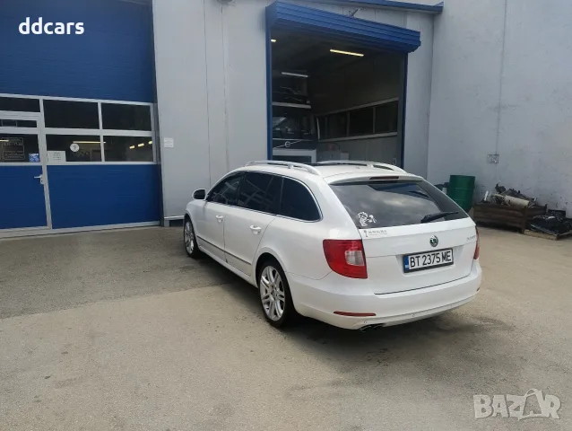 Skoda Superb 2012 2.0TDI 140 DSG, снимка 4 - Автомобили и джипове - 51442040