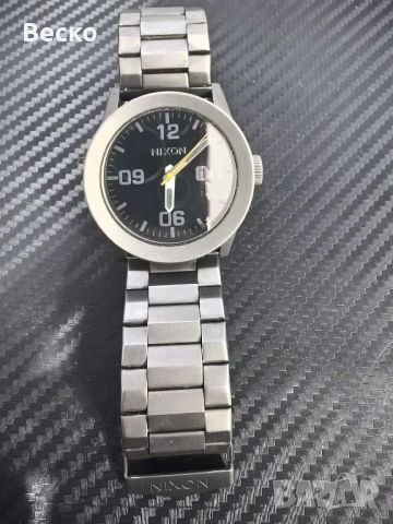 Часовник Nixon IN THE HOTZONE THE PRIVATE