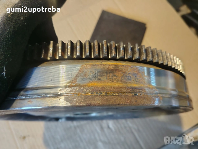 Демпферен Маховик 04E105266K Volkswagen Passat B9 1.5 eTSI 150кс 2024г Бензин Комби, снимка 6 - Части - 54883176