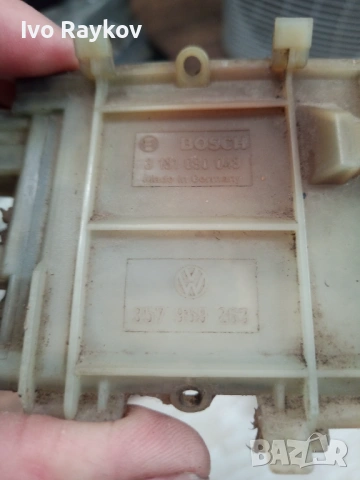 Реостат вентилатор парно 357959263 Пасат VW Passat , снимка 3 - Части - 53951511