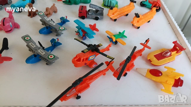 Kinder Surprise , Киндер сюрприз, стари играчки от различни серии., снимка 6 - Фигурки - 55156972