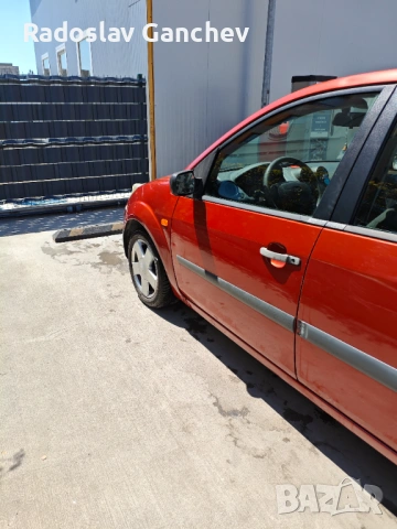 Ford Fiesta 1.4 (Бензин/Газ) 2008 г., снимка 6 - Автомобили и джипове - 54658021