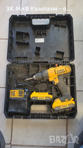 Винтоверт Dewalt DCD771