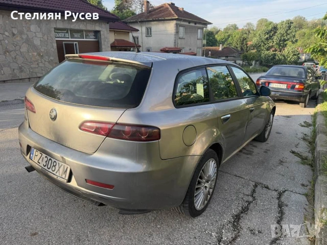 Alfa Romeo 159 SW 1.9 147кс  / Полша   - цена 2562,14 лв или 1310 евро , моля БЕЗ бартери /  лизинг, снимка 8 - Автомобили и джипове - 54848136
