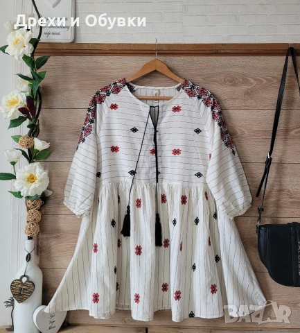 Туника с шевици бродерии памучна материя 