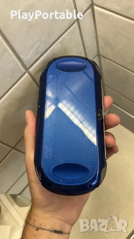 PS Vita PCH-1000 Sapphire Blue OLED, снимка 5 - PlayStation конзоли - 55639130