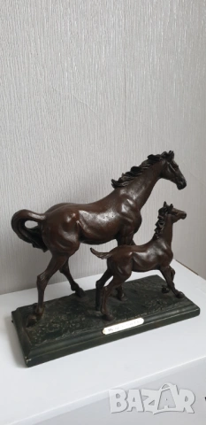 Винтидж скулптура на кон и жребче, снимка 6 - Колекции - 54031583