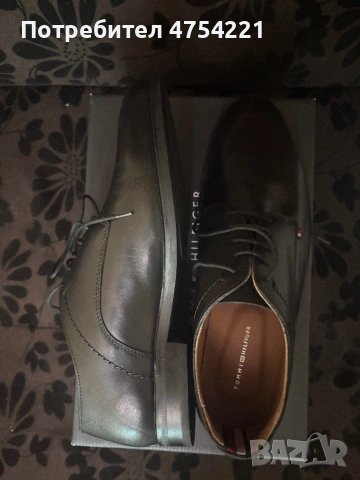 Официални обувки Tommy Hilfiger нови 43, снимка 3 - Официални обувки - 54450751