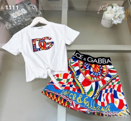 Детски рокли Dior Fendi Gucci - 8-9 годинки, снимка 2 - Детски рокли и поли - 54717886