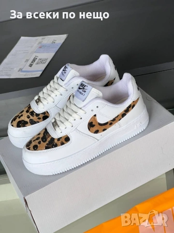 Nike Air Force 1 Дамски Бели Маратонки👟Дамски Спортни Обувки Найк Еър Форс 1 Код E1317, снимка 4 - Маратонки - 54141984