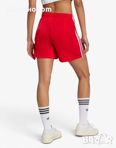 Дамските къси панталони Adidas Firebird  , снимка 2 - Къси панталони и бермуди - 54929824