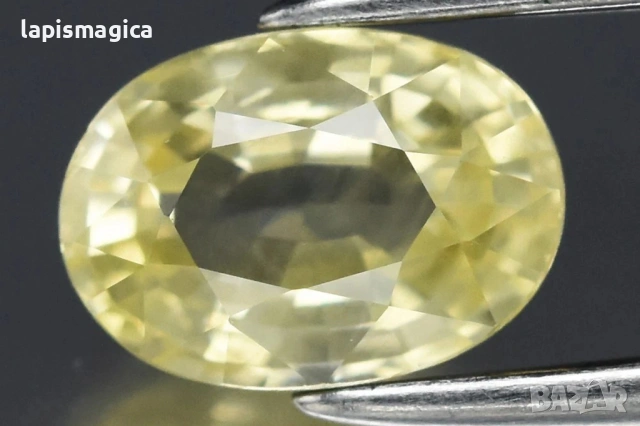 Естествен жълт сапфир 0.70ct VVS нетретиран 6x4mm овална шлифовка