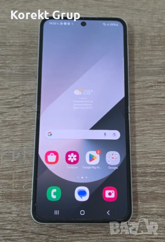 Samsung Galaxy Z Flip6 5G 256GB, снимка 3 - Samsung - 54853295