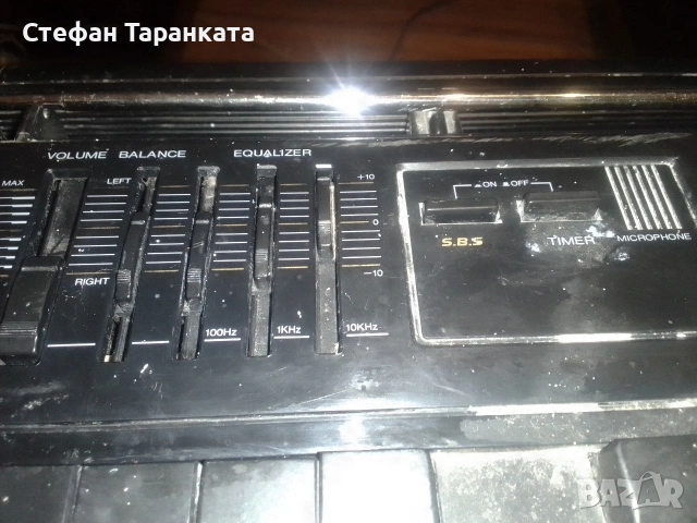 радио касетофон работи си на радио , снимка 7 - Радиокасетофони, транзистори - 54725405