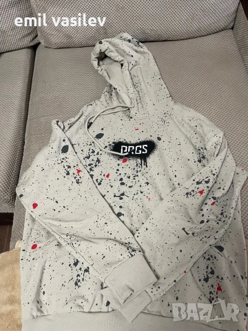 Продавам худи на Croop