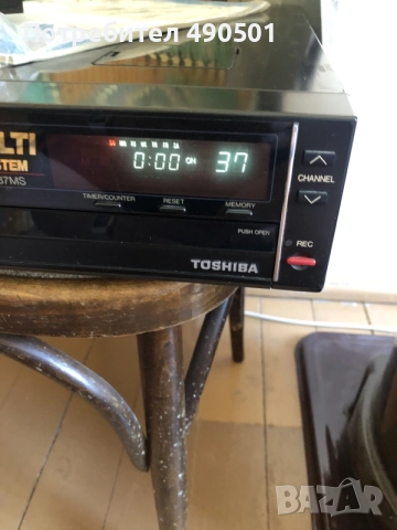 Видео рекордер Toshiba vhs, снимка 6 - Плейъри, домашно кино, прожектори - 55538844