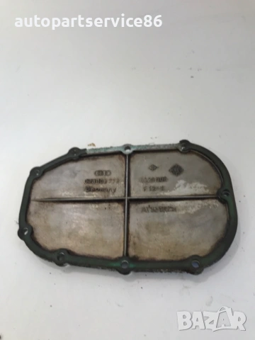 Капак за Audi A4 2.6 бензин (2001) двигател ABC 078103773