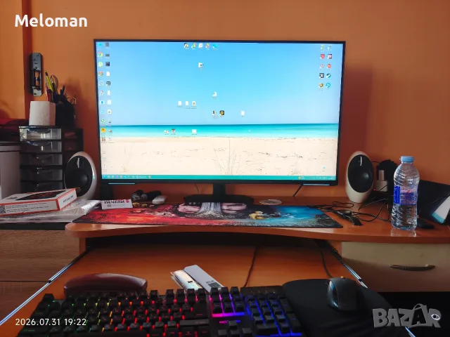 Продавам геймърски монитор Gigabyte G32OC / 31.5" / VA / QHD 2560 x 1440 / 165Hz, снимка 6 - Монитори - 55612859