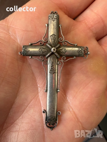 Стар сребърен кръст. №8071