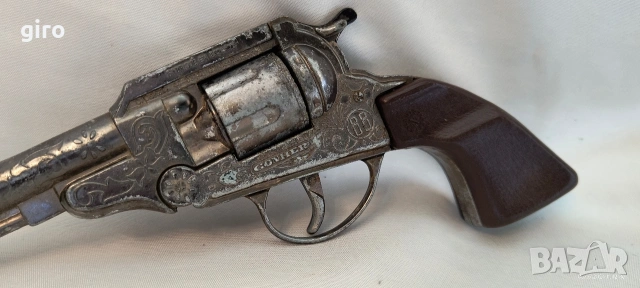 Стар метален пистолет с капси – Точно копие на Colt Peacemaker (Миротворец), снимка 4 - Колекции - 55174064