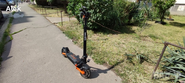 Продавам електрическа тротинетка KuKirin G2 Pro (В гаранция), снимка 2 - Скейтборд, ховърборд, уейвборд - 54794241