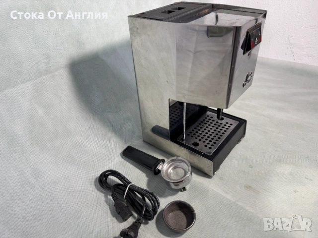 Кафемашина - Gaggia Classic 1300W / 15 bar, снимка 2 - Кафемашини - 54674565
